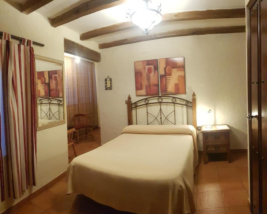 Hotel Villa De Berzocana Kültér fotó
