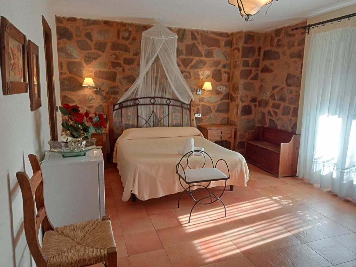 Hotel Villa De Berzocana Kültér fotó