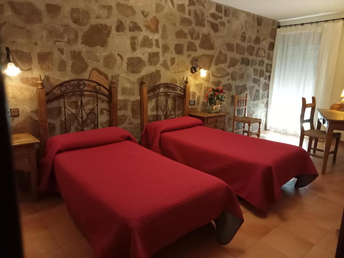 Hotel Villa De Berzocana Kültér fotó